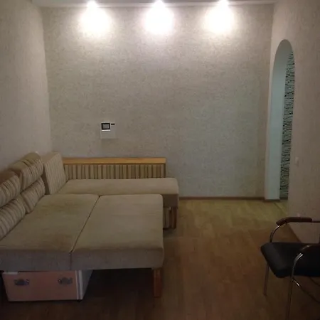 Kvartira U Samogo Moria!