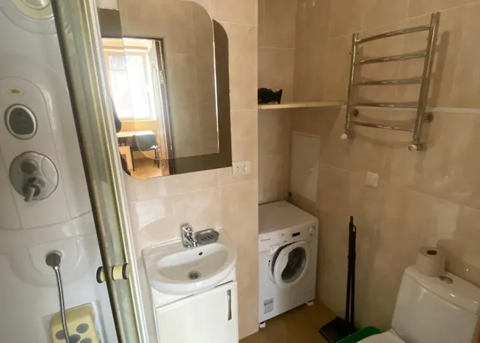 Kvartira U Samogo Moria! 敖德萨