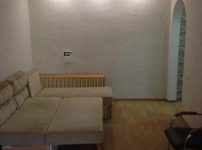 Kvartira U Samogo Moria!