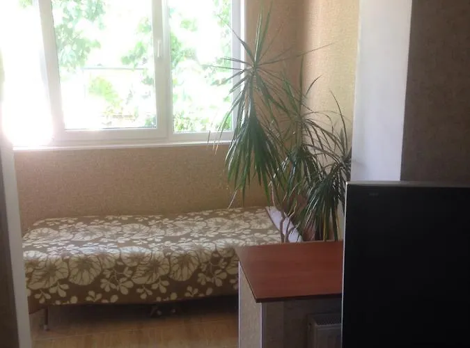 Kvartira U Samogo Moria!