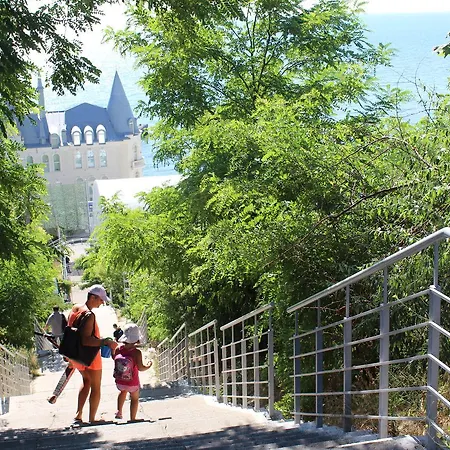 Kvartira U Samogo Moria! Odessza